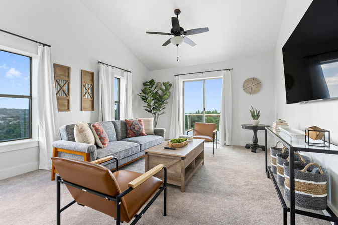 The Point: Hill Country Views, Pool + Hot Tub image 8