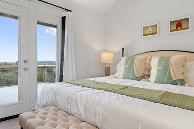 The Point: Hill Country Views, Pool + Hot Tub image 17