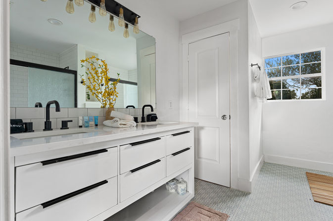 The Point: Hill Country Views, Pool + Hot Tub image 42