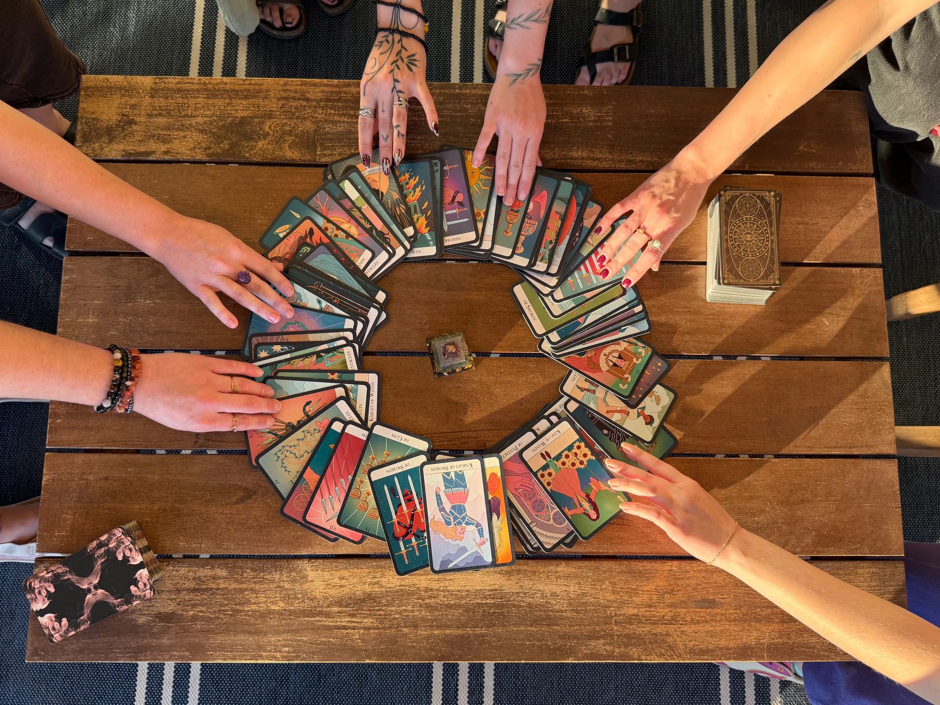 Astrology & Tarot Readings with JiJi image 1