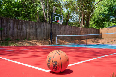 The Weekender CLT: Pickleball, Hot Tub, Firepit, Karaoke + Arcade (Sleeps 23) image 111