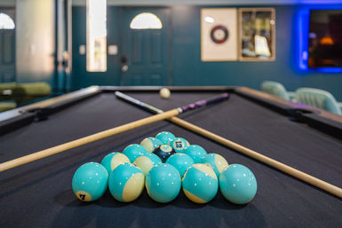 The Weekender CLT: Pickleball, Hot Tub, Firepit, Karaoke + Arcade (Sleeps 23) image 47