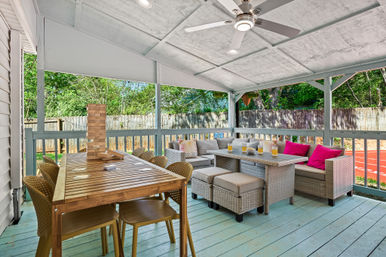 The Weekender CLT: Pickleball, Hot Tub, Firepit, Karaoke + Arcade (Sleeps 23) image 24