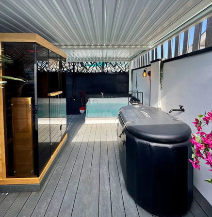 The Serenity Villa: Spa, Sauna & Stylish Comfort image 3