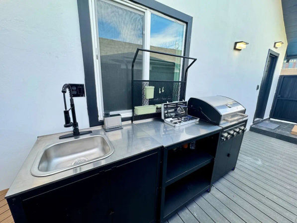 The Serenity Villa: Spa, Sauna & Stylish Comfort image 18