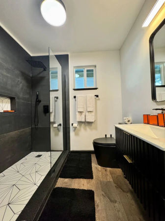 The Serenity Villa: Spa, Sauna & Stylish Comfort image 15