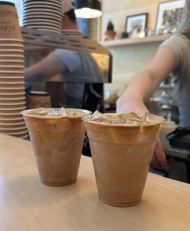 Bike & Coffee Tour of Grand Haven: 3 Cafe Stops, Beach Adventure + Local Guide image 4