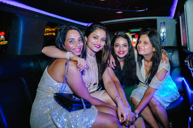 Nightclub on Wheels: Lounge Entry, Private Party Bus with Free Drinks + Photo Stop & Nightclub of Your Choice with Free Entry image 18