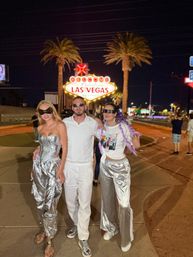 Nightclub on Wheels: Lounge Entry, Private Party Bus with Free Drinks + Photo Stop & Nightclub of Your Choice with Free Entry image 8