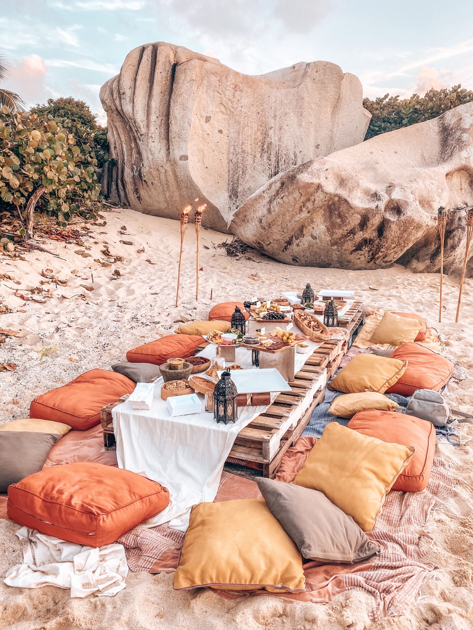 Luxury Beach Picnic Experience: Relax & Unwind with Scenic Ocean Views image 1