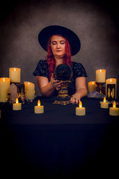 Astrology Reading Parties that Leave Your Guests Starry-Eyed image 3