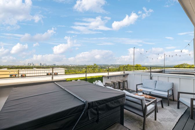 4-Story Country Music Themed Vacation Home: Rooftop, Hot Tub + Sweeping Views image 48