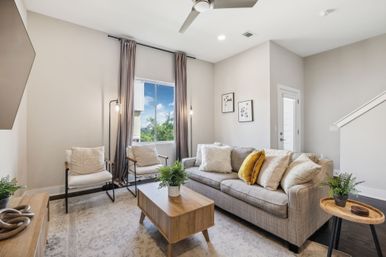 4-Story Country Music Themed Vacation Home: Rooftop, Hot Tub + Sweeping Views image 14