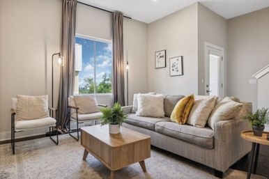 4-Story Country Music Themed Vacation Home: Rooftop, Hot Tub + Sweeping Views image 10
