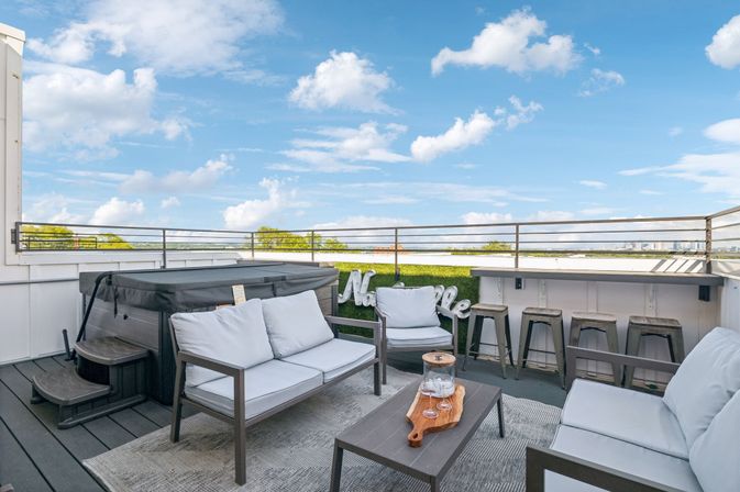 4-Story Country Music Themed Vacation Home: Rooftop, Hot Tub + Sweeping Views image 47