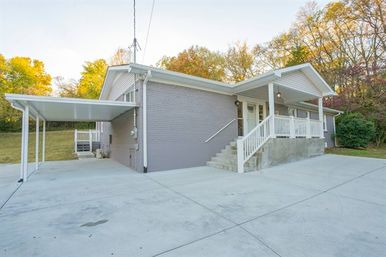 Nashville Vibes at Ivywood: Hot Tub, Fire Pit & Outdoor Dining image 33