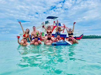 Private Party Boat with Snorkeling, Lunch, Unlimited Drinks & Sand-Bar image 8