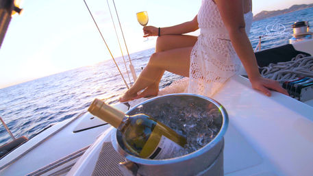 Breathtaking Sunset Sailboat Cruise through El Arco, Lovers Beach and the Sea Lion Colony image 7