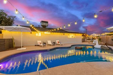 Tropic Oasis II: Bali-Inspired Villa with Heated Pool, Putting Green & Outdoor Lounge image 24