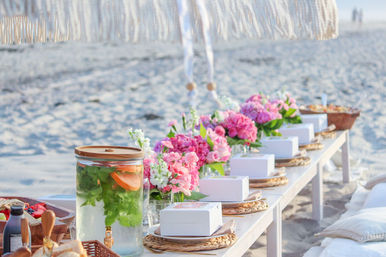 Picnic Perfection Insta-Worthy Luxury Picnic to Celebrate in Style image 4