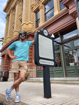 Historic Galveston Walking Tour: Fun & Informative Guided Experience image 2