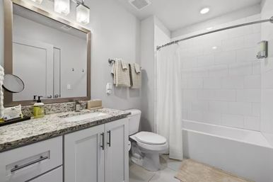 Artisan Retreat: Rooftop Pool, City Views + Walk to Broadway image 16