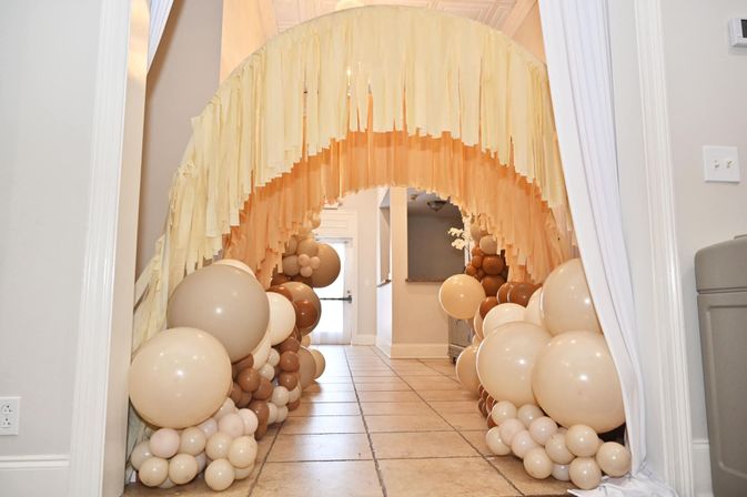 Transform Your NOLA Stay: Balloon Decor for Bachelorettes, Birthdays & More image 2