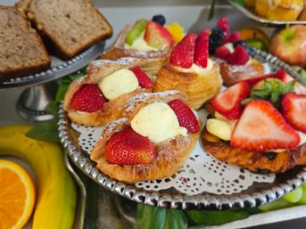 Bountiful Breakfast Bar: In-Home Gourmet Buffet Experience image 15