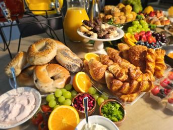 Bountiful Breakfast Bar: In-Home Gourmet Buffet Experience image 13