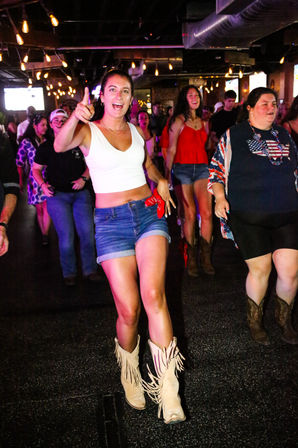 Line Dancing Lesson with Country City Line Dancing image 6