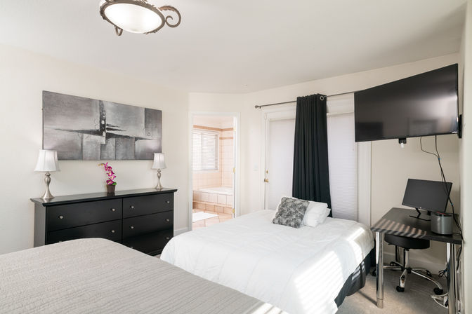 “Sunnyside Compound” VIP Lodging Bundle in a Prime Location (420-Friendly) image 11