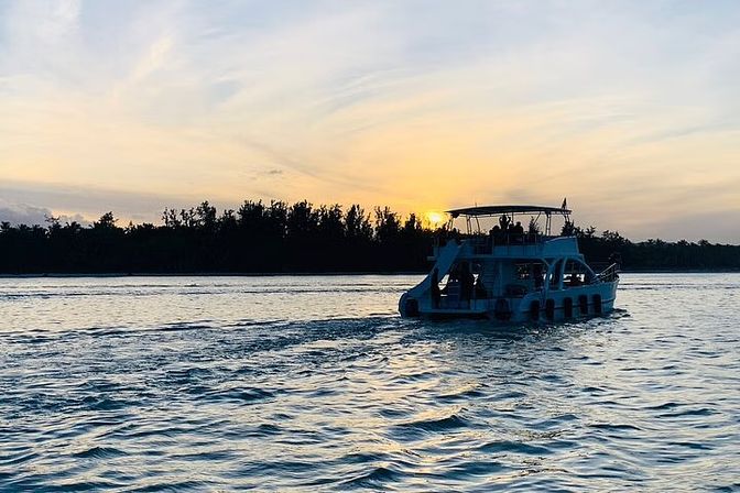 Hip Hop Adult-Only Party Boat with Unlimited Drinks & Sand-Bar image 5