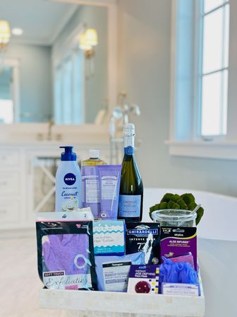 Bubble Bath Bar: Luxurious Spa Experience in Your Rental image 1