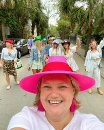 Storytelling Walking Tour of Charleston with the Lid Lady image 5