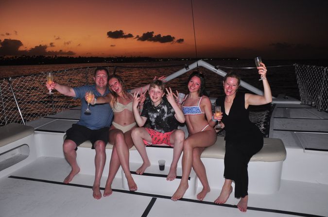 Private Sunset Cruise with Snorkeling, Natural Pool & Open Bar image 4