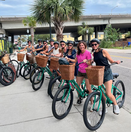 Downtown Cruiser Rental: The Battery, Rainbow Row & Waterfront Park image 1