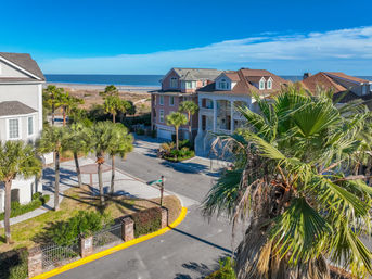 Luxury 7BR Rental with Ocean Views & Private Pool image 66