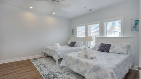 Luxury 7BR Rental with Ocean Views & Private Pool image 69