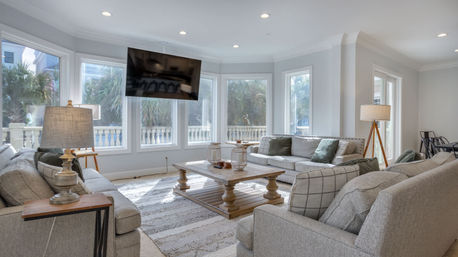 Luxury 7BR Rental with Ocean Views & Private Pool image 84