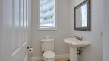 Luxury 7BR Rental with Ocean Views & Private Pool image 82