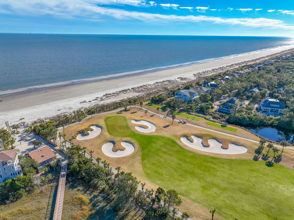 Luxury 7BR Rental with Ocean Views & Private Pool image 32
