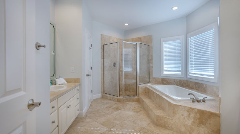 Luxury 7BR Rental with Ocean Views & Private Pool image 77