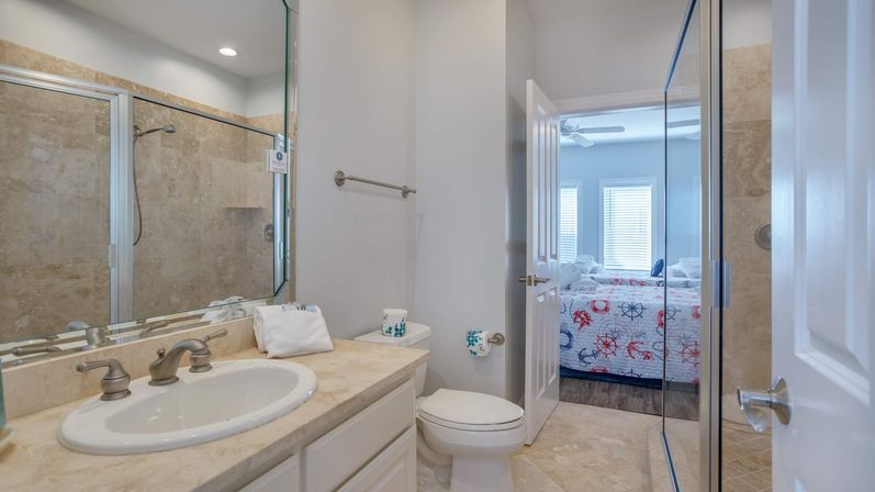 Luxury 7BR Rental with Ocean Views & Private Pool image 75