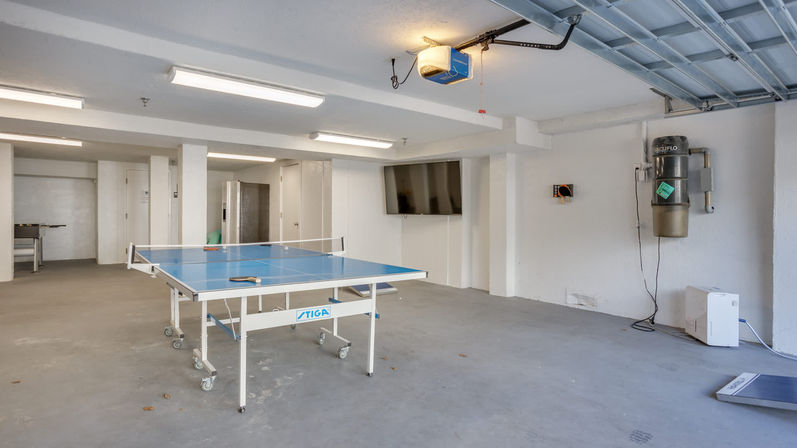 Luxury 7BR Rental with Ocean Views & Private Pool image 73