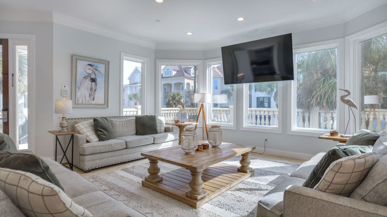 Luxury 7BR Rental with Ocean Views & Private Pool image 1