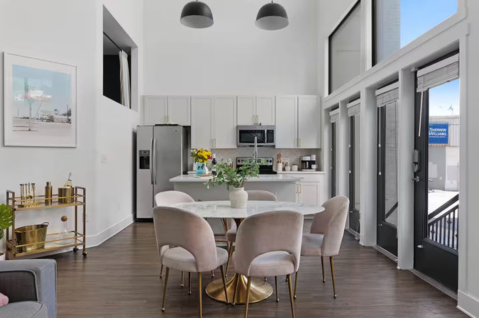 The Beverly Suite: Broadway Condo with Retro-Glam Design image 11