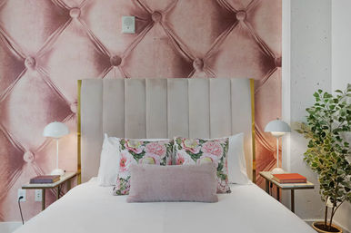 The Beverly Suite: Broadway Condo with Retro-Glam Design image 20