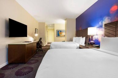 The Chicago Hotel Collection Magnificent Mile Hotel & Suites image 12