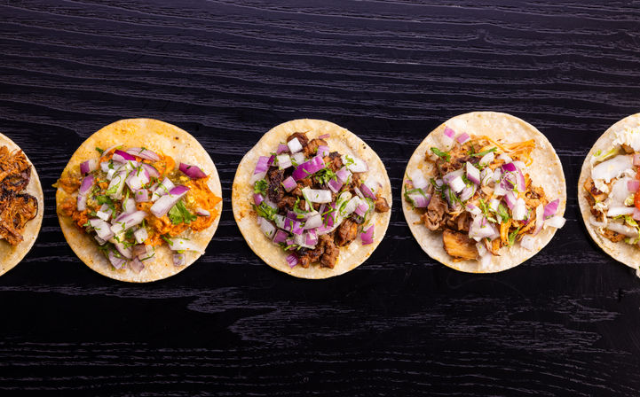 Eat, Drink, Meet & Dink at Electric Pickle image 17