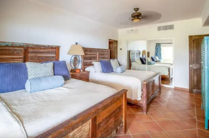 Superb 3-BR, 3-Bath Luxury Condo in San Jose del Cabo image 11